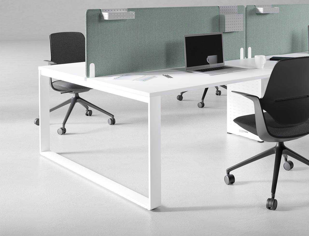 Multibase desks